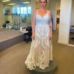 Maggie Sottero size 12 never been altered